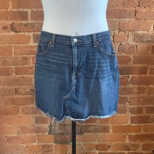 SOLD LEVI'S Plus Size denim skirt